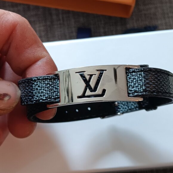 Louis Vuitton Other - 100% AUTHENTIC  LOUIS VUITTON double wrap braclet. New with box